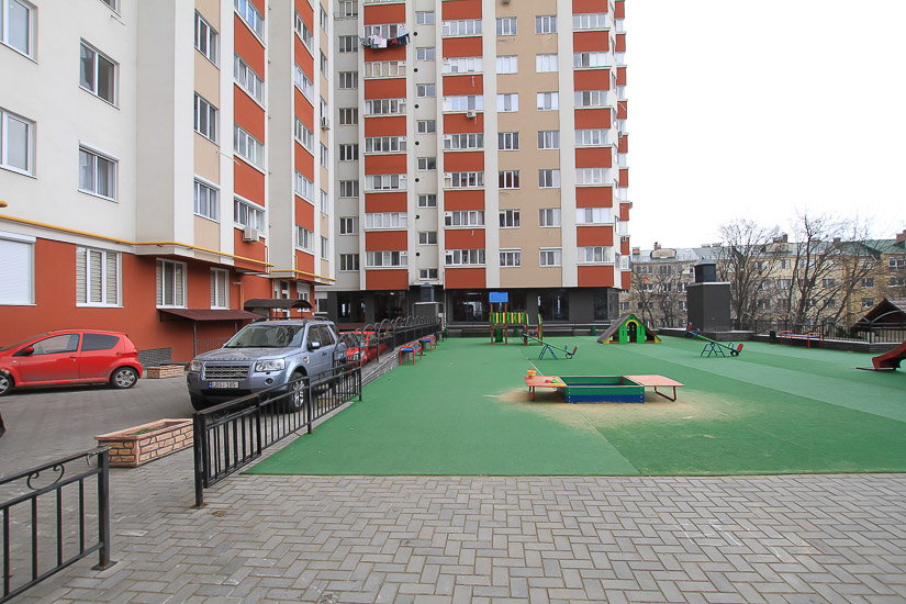 Chirie-Apartament-Chisinau (1 of 1).jpg